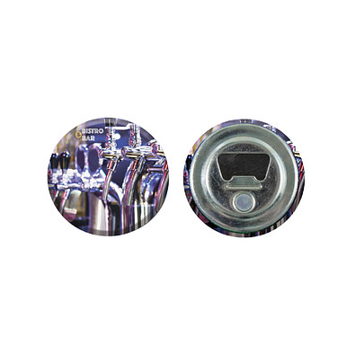 Button aus Metall mit Flaschenöffner und Magnet, silber